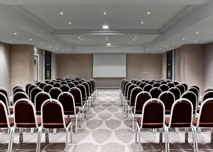 Le Meridien Etoile